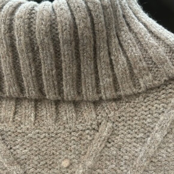 NWT Michael Kors Cable Knit Sweater Turtleneck Jumper Taupe Heather - Picture 3 of 14